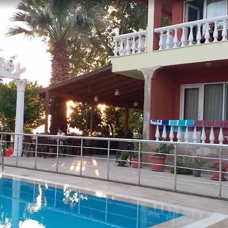 Yasemin Ξενοδοχείο