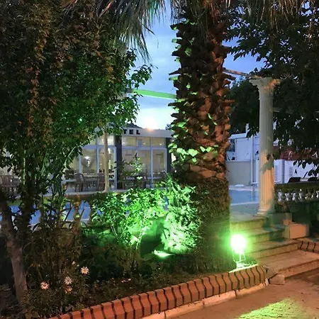 Yasemin Ξενοδοχείο *