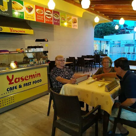 Hotel Yasemin